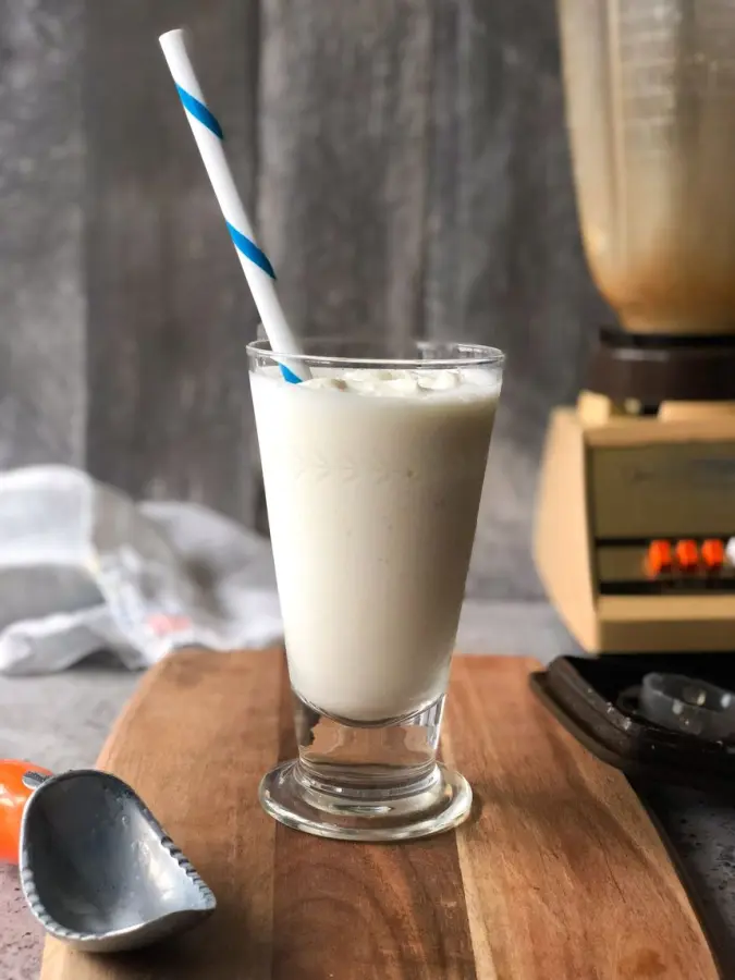 Vanilla Shake available at Apm mall through DeskDrop