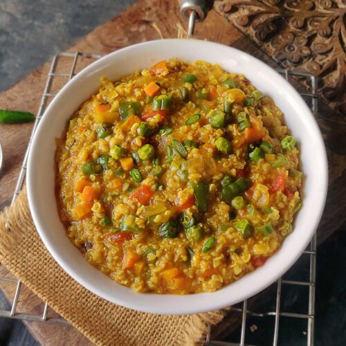 Veg Oats available at Novem Square through DeskDrop