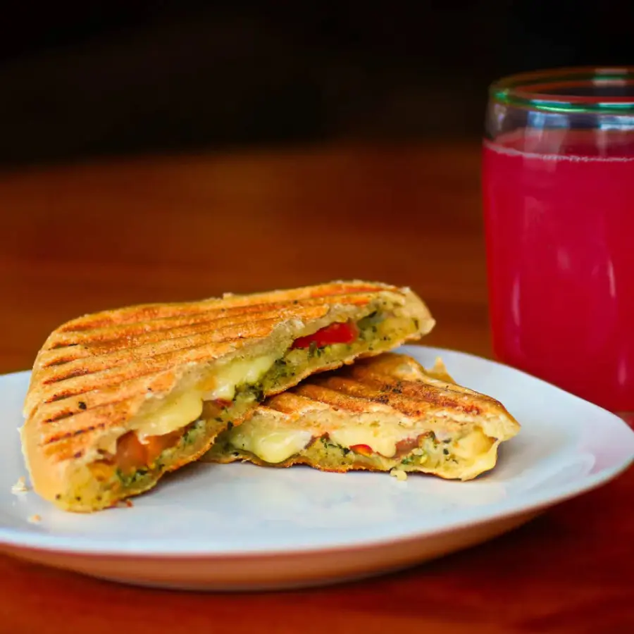Cheese Chilly Garlic Sandwich available at Aaron Spectra through DeskDrop