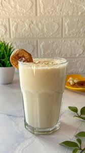 Anjeer Shake available at Novem Square through DeskDrop