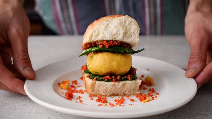 Tex Mex Crunch Vadapav available at Ganesh glory through DeskDrop