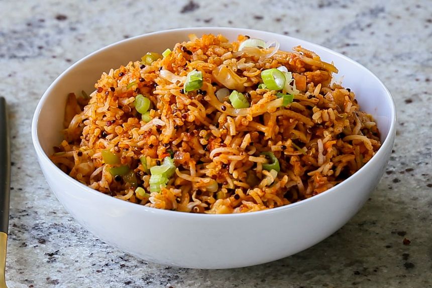 Schezwan Spark Rice Bowl available at Ganesh glory through DeskDrop