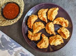 Veg Momos available at Novem Square through DeskDrop