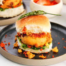 Butter Vadapav available at Novem Square through DeskDrop
