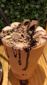Kit-Kat & Oreo Fusion available at Novem Square through DeskDrop