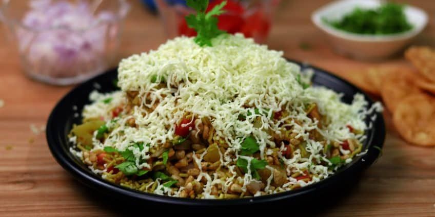 Cheese Farali Bhel available at Apm mall through DeskDrop