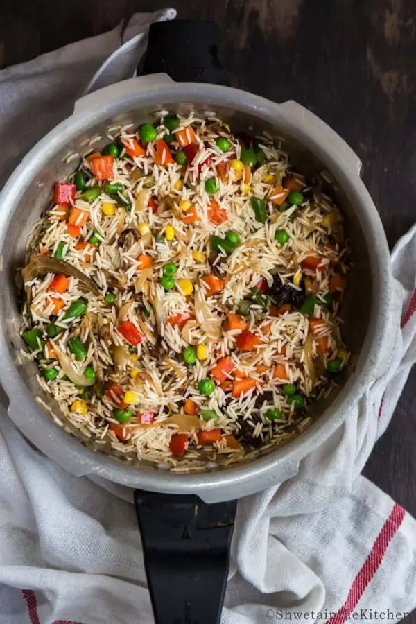 Veg. Pulao available at Aaron Spectra through DeskDrop