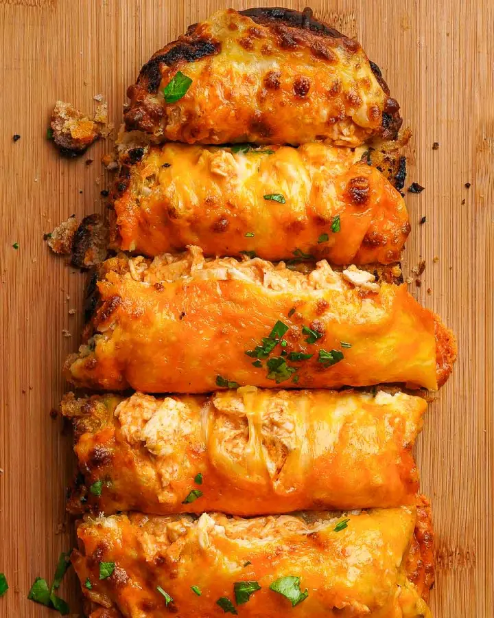 Peri Peri Garlic Bread available at Aakruti BizHub through DeskDrop